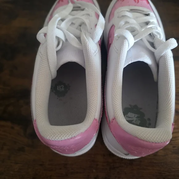 Custom Hand-Painted Nike Air Force 1 | Pink Flames | Size 8 - Picture 10 of 10